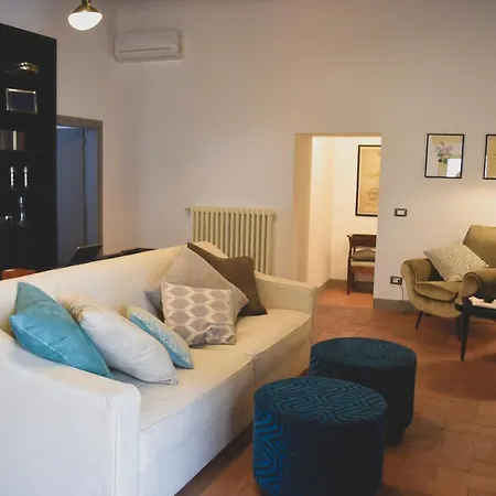 Del Giglio's Luxury Florencia