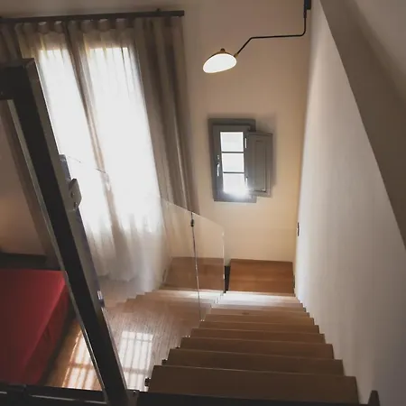 Del Giglio's Luxury In Piazza Della Signoria Apartment