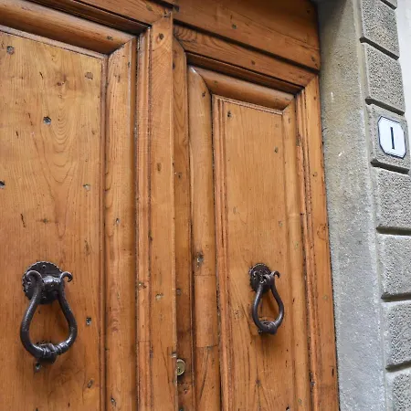 Del Giglio's Luxury In Piazza Della Signoria Apartment